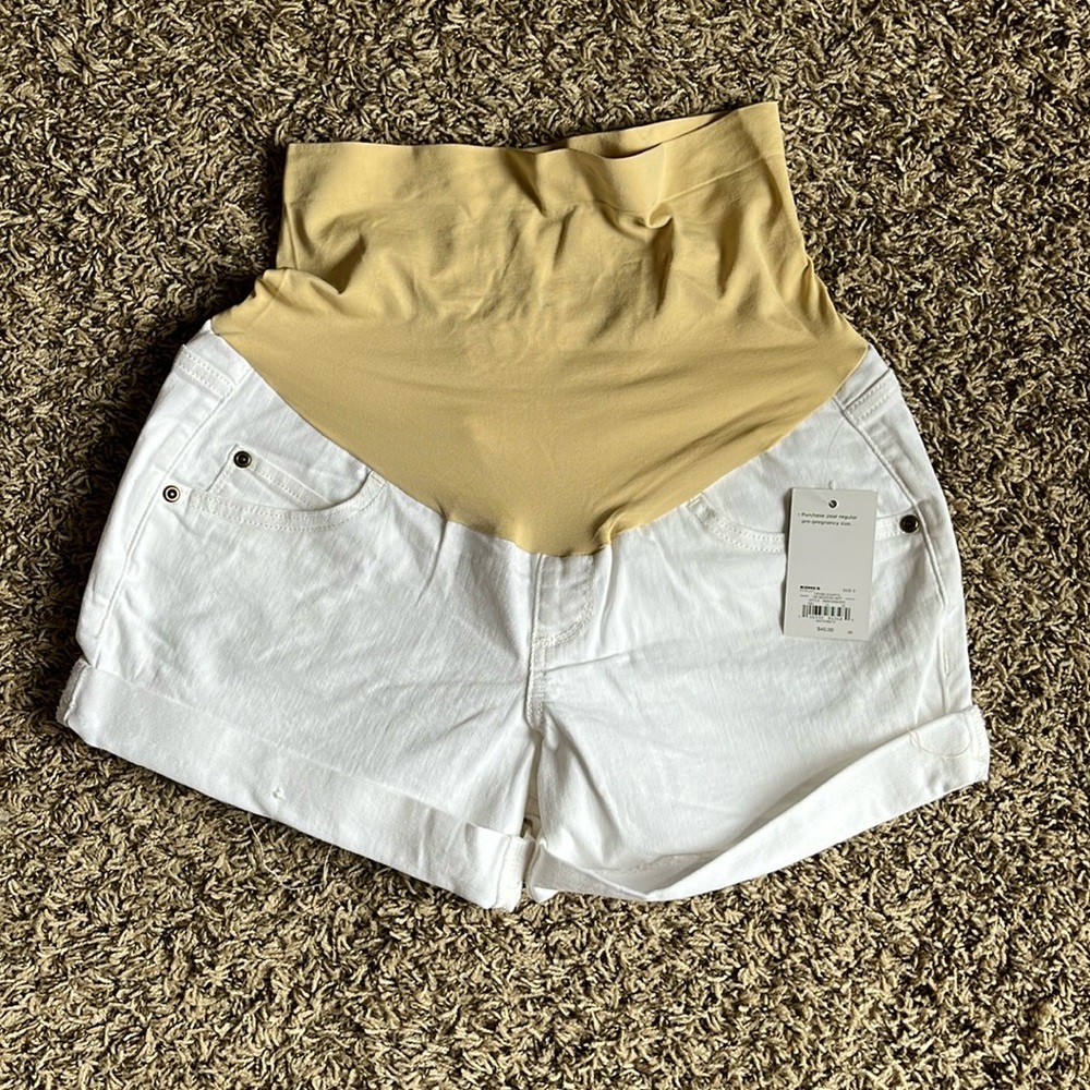 BRAND NEW White maternity shorts